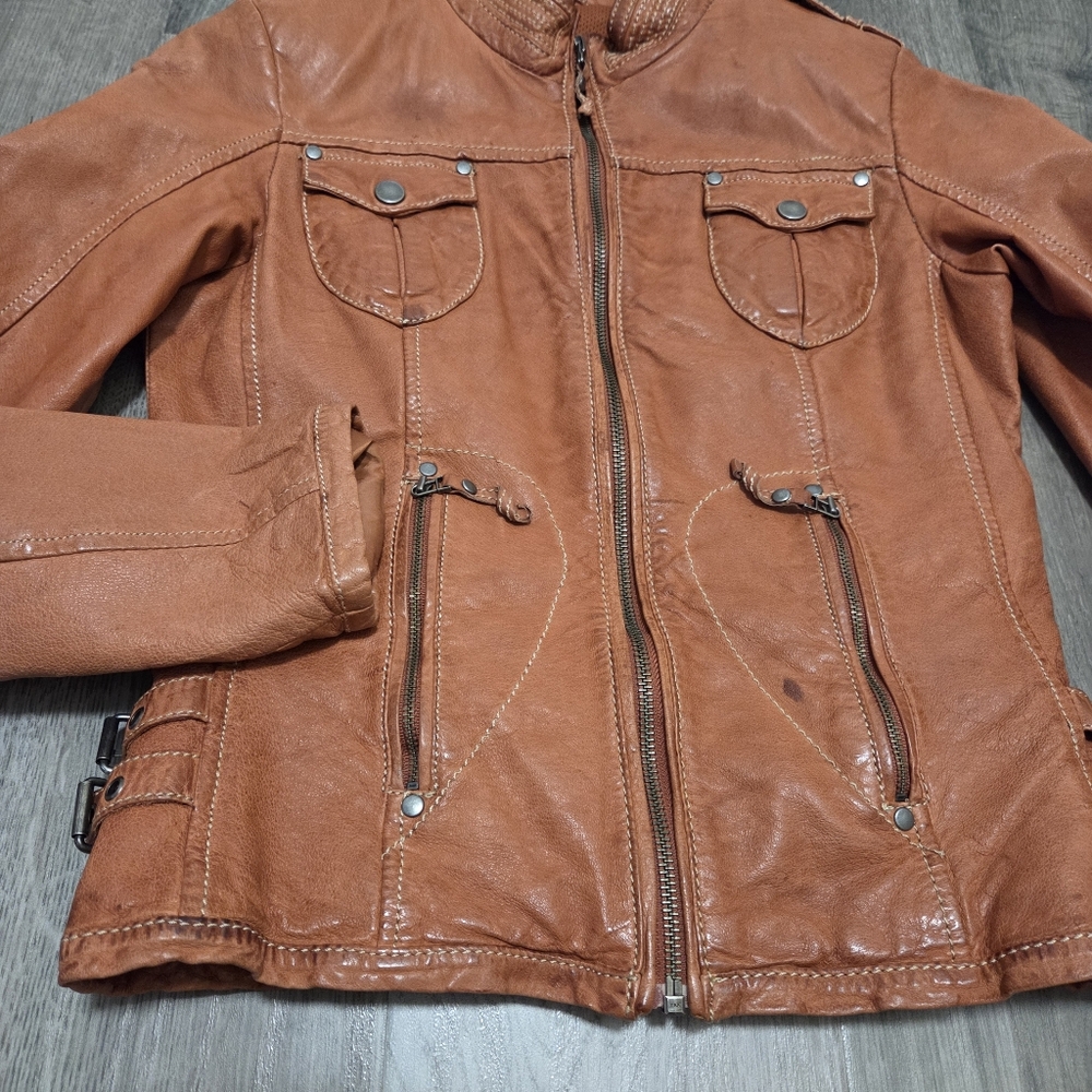 Danier Cognac Genuine Leather Moto Jacket 2XS Fitted Zip Front Fits Like XS - Picture 4 of 14
